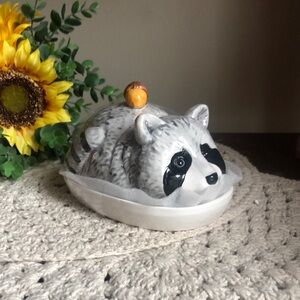 Potter’s Studio Gray Raccoon Ceramic Butter Dish